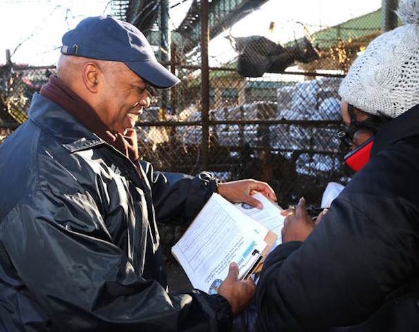 Brooklyn Borough President Eric L. Adams collected signatures from morning rush hour commuters in Brownsville as he and the Riders Alliance, a grassroots transit advocacy organization, launched the #MaketheConnection petition drive, urging the Metropolitan Transit Authority (MTA) to offer a free out-of-station transfer between the Junius Street station on the 3 line and the Livonia Avenue station on the L line. Photo Credit: Patrick Rheaume/Brooklyn BP’s Office