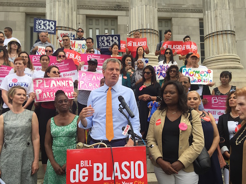 3F902096-201E-4A0D-AFE4-C5D930463282