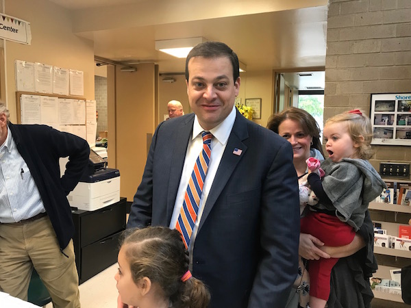 DC02C6C1-19DC-491E-9142-CD5BE006C64B