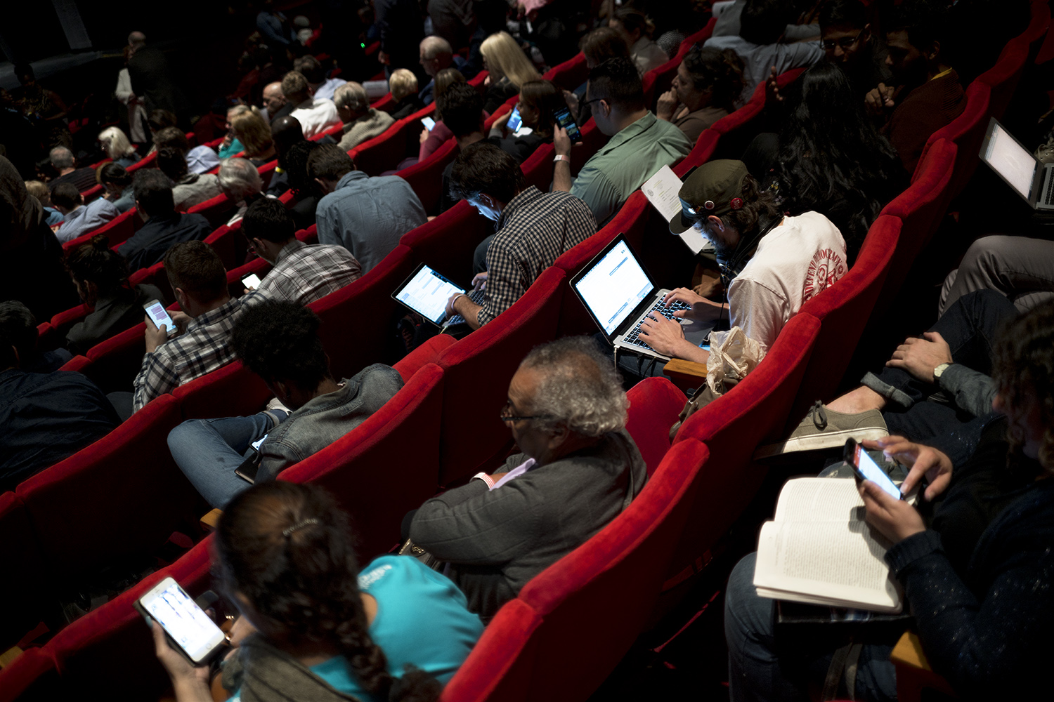A packed auditorium of over 600 constituents