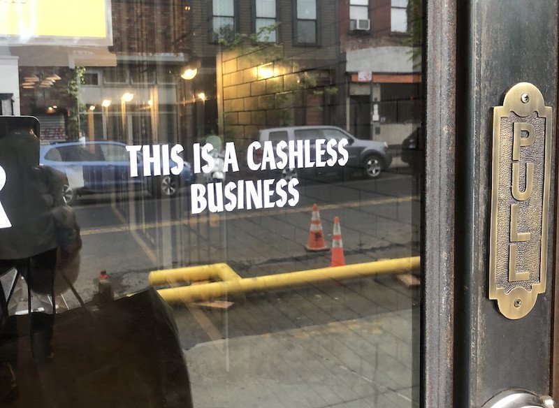 43269644134_367379327d_k