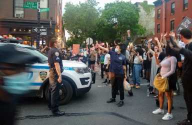 IMG_PoliceBlockadeatSmithandSackettst