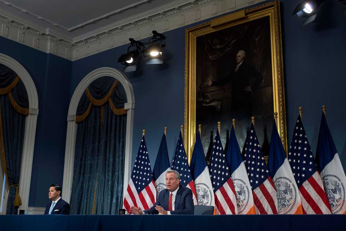 Schools Chancellor Richard Carranza and Mayor Bill de Blasio at a video press conference.