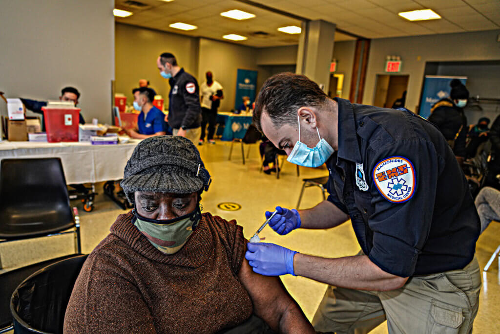 Photo-678-re-1024×683-2