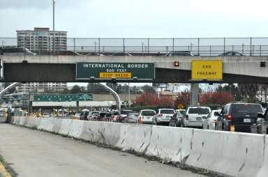 28123204 – view of the mexico border from california