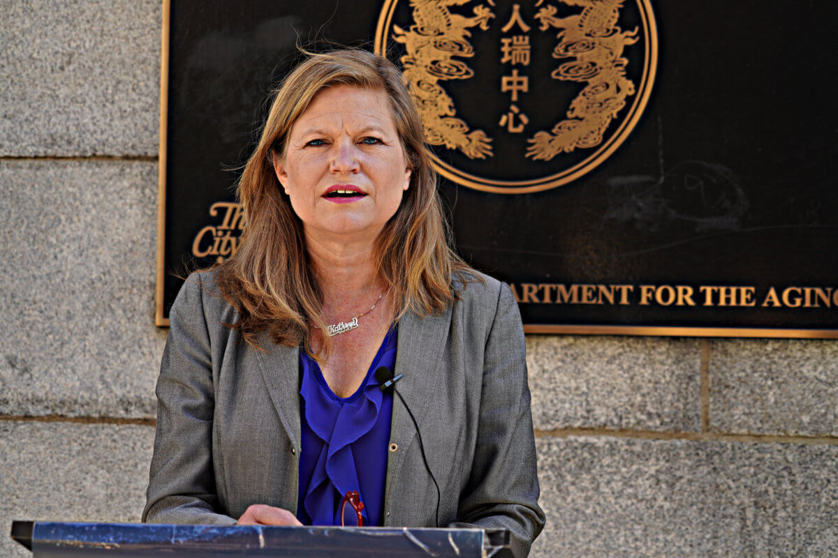 DSC07050-re-1200×800-2