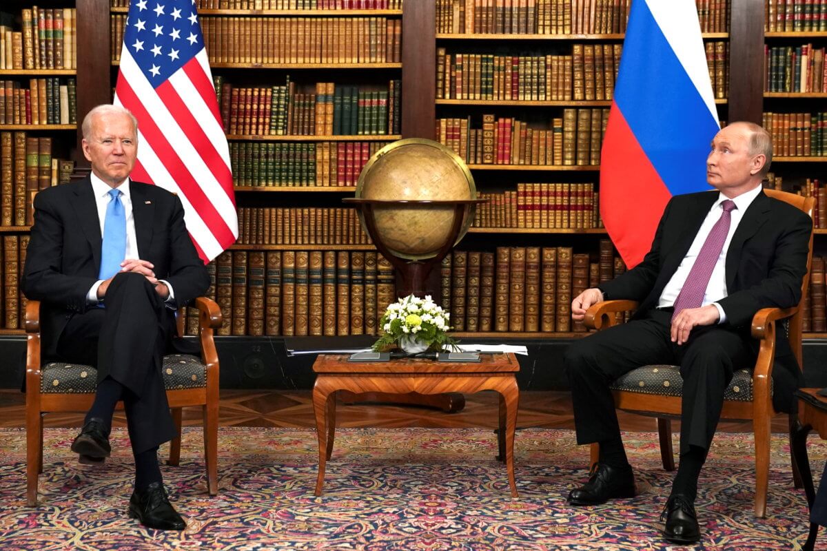 2021-06-16T115256Z_1_LYNXNPEH5F0N2_RTROPTP_4_USA-RUSSIA-SUMMIT-GENEVA-1200×800-1