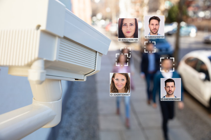 People Faces Recognized With Intellectual Learning System