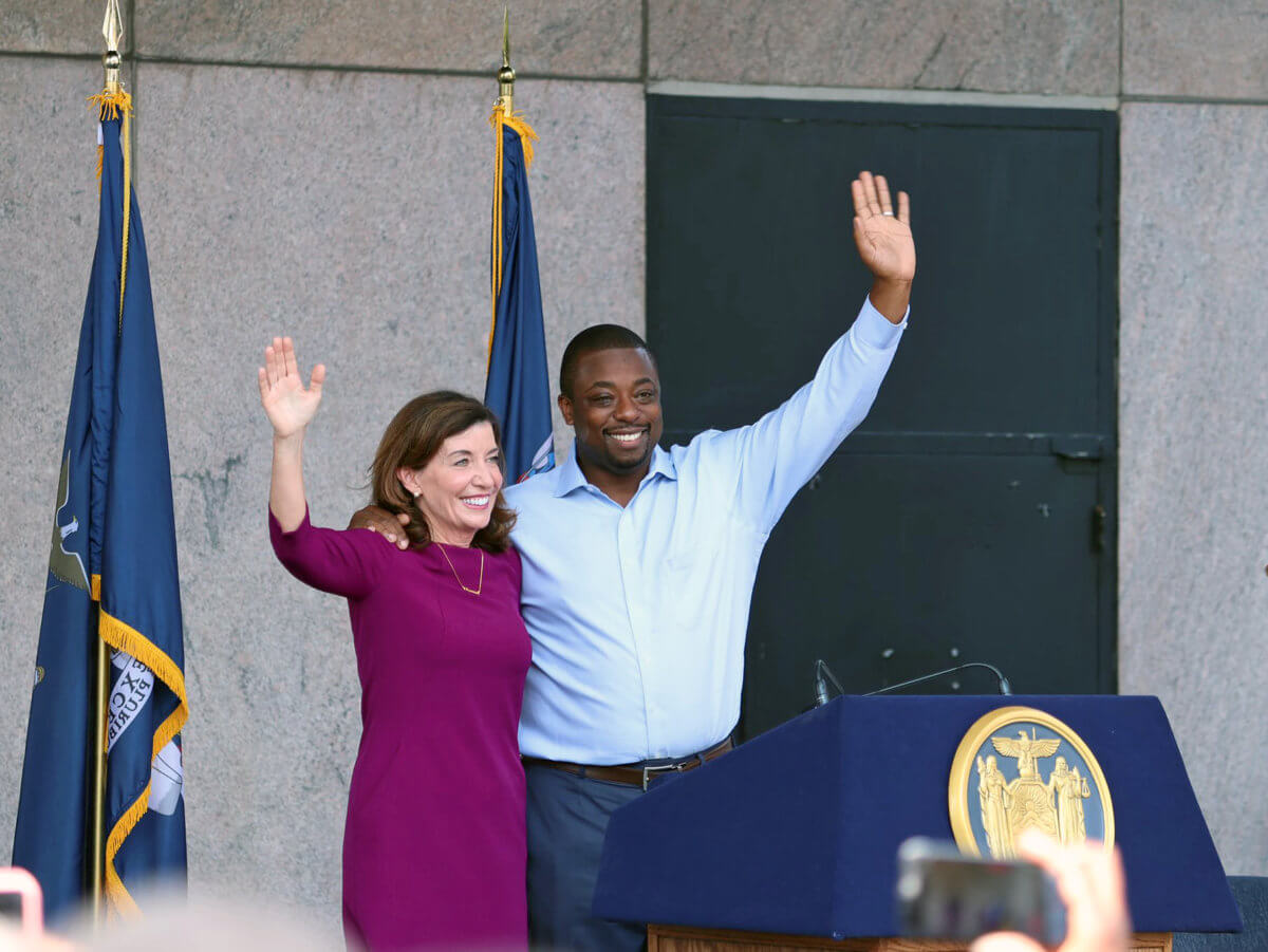 benjamin-accepts-nomination-2022-02-25-nk-cl01-1200×901-1