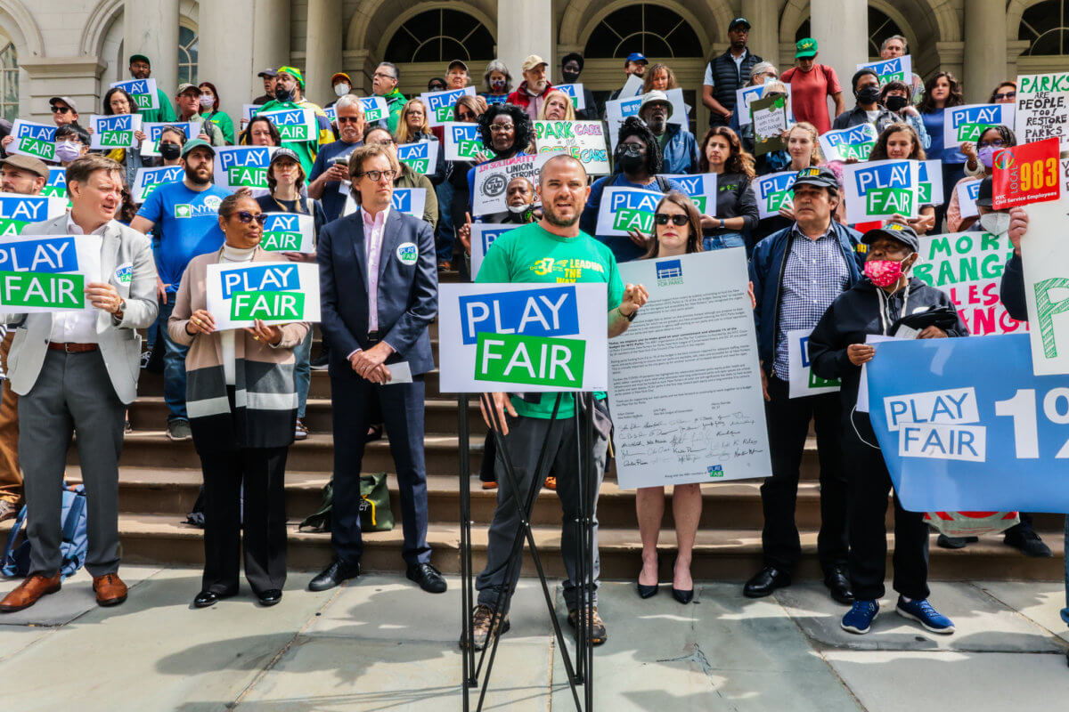 8B7A6092-1200×800-1