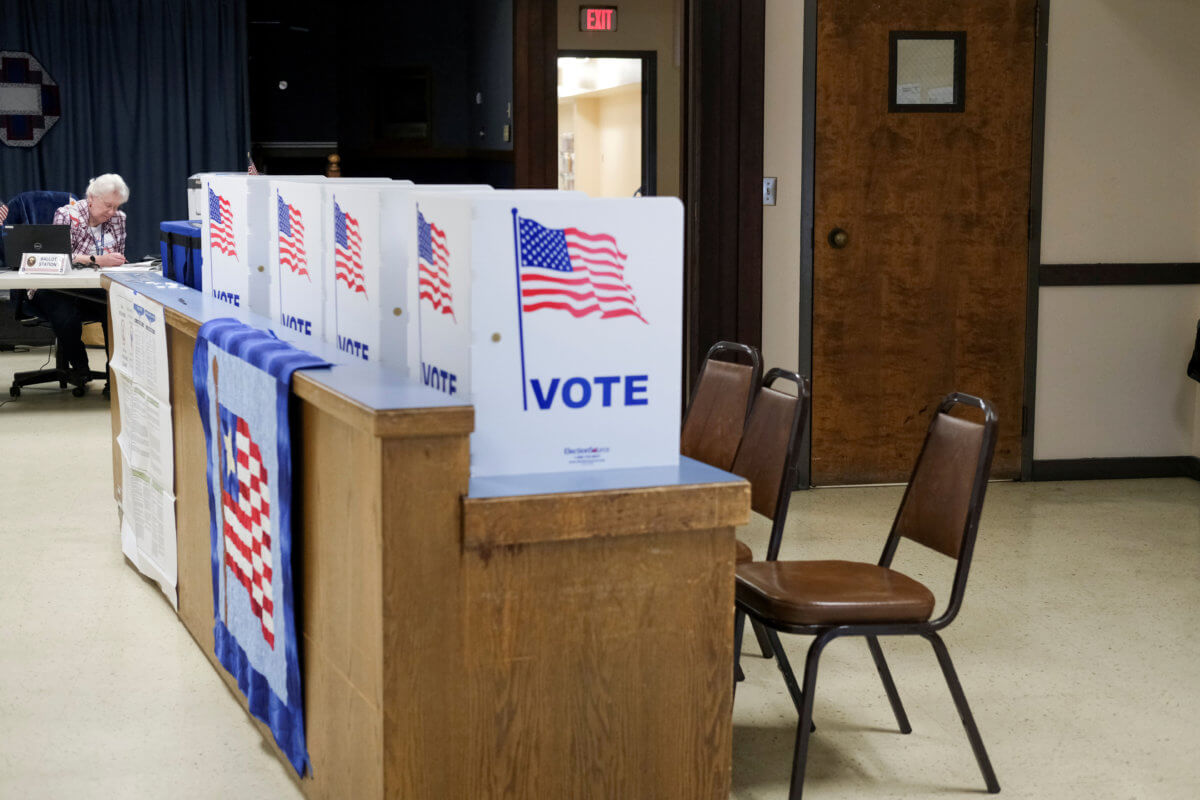 2020-10-02T095857Z_673511723_RC29AJ92S2RP_RTRMADP_3_COLUMN-MILLER-RETIREMENT-1200×800-1