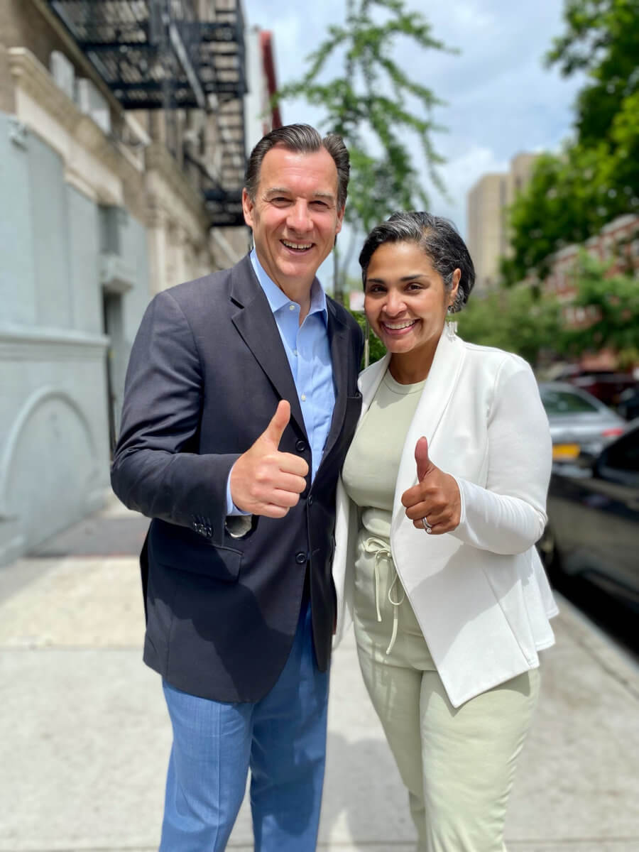 tom-suozzi-runs-for-governor-2022-06-23-nk-cl01-900×1200-1