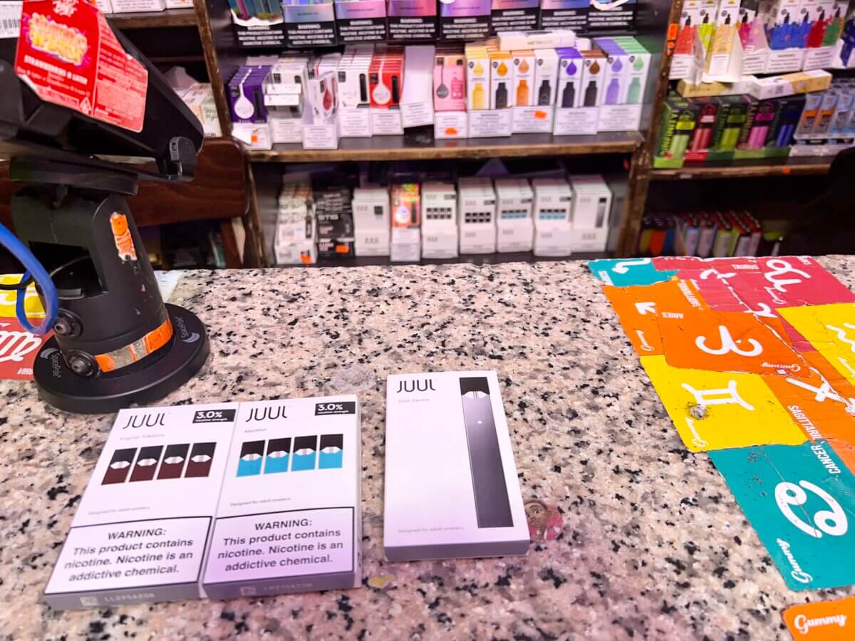 160F3D86-809C-4A33-BFD2-8ABD9F81C572-1200×900-1