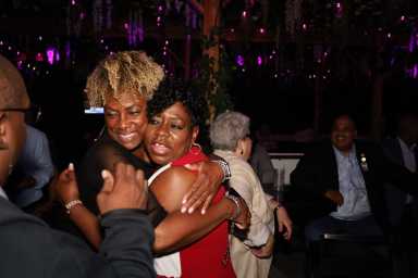 clark_hugs-1200×800-1