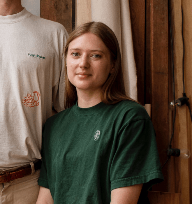 Tayler Carraway - Happy Medium